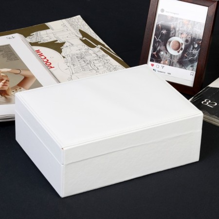 Casket to the leatherette for jewelry "White matte" 8.7x23x17.5 cm-6