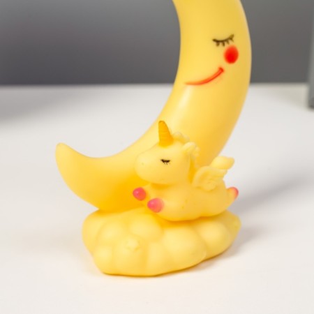 The nightlight "Moon and unicorn" LED from batteries yellow 5.5x10x14 cm Risalux-5