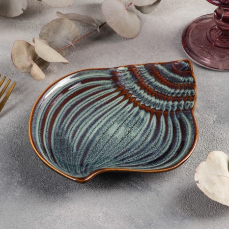 Ceramic serving dish "shell", 18.5 × 14 cm-1