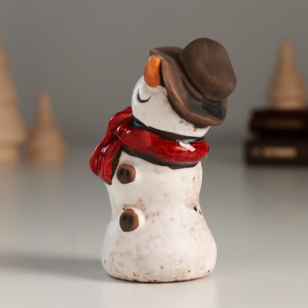 Souvenir Ceramics "A joyful snowman in a hat and red scarf" 4.3x5.8x8.9 cm-3