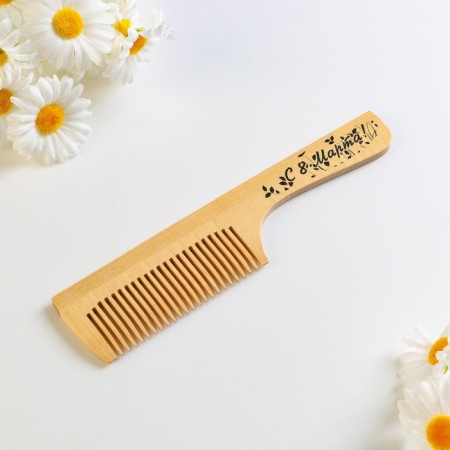 Wooden comb "March 8"