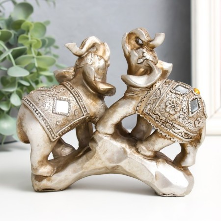 Polystone souvenir "Elephants on stone in blankets with flowers" 14.5x3.8x13 cm-3
