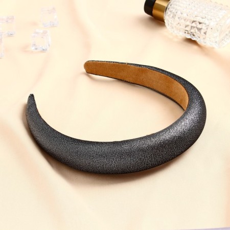 Hair cap "Ivetta" Shine, 3 cm, black