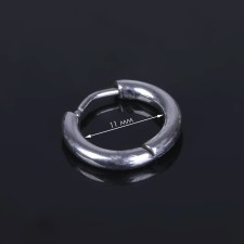 Piercing in the ear 