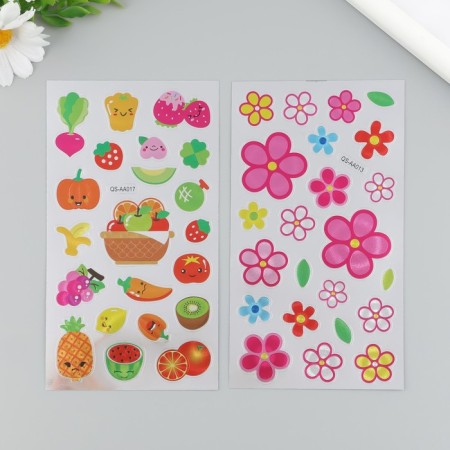 Plastic sticker "Flowers/vegetables and fruits" mix 9.5x17.5 cm