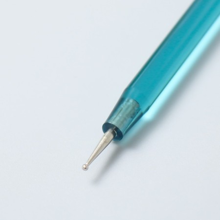 Quilling tool with a plastic handle section 0.6 cm length 14 cm-1