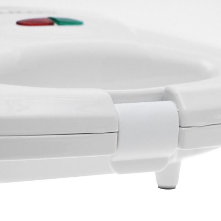 Electrovafelnik Willmark WM-275, 750 W, Viennese waffles, anti-stick coating, white-2