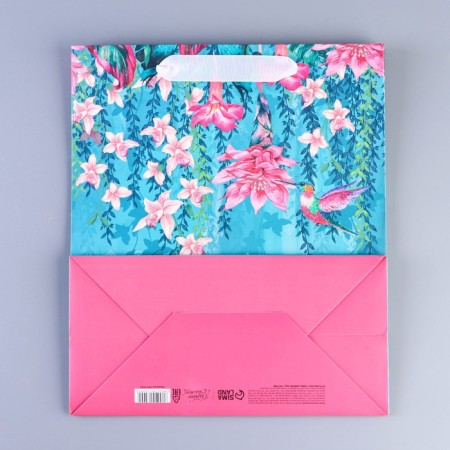 Gift laminated vertical, packaging, “bloom this spring”, Ml 23 x 27 x 11.5 cm-3