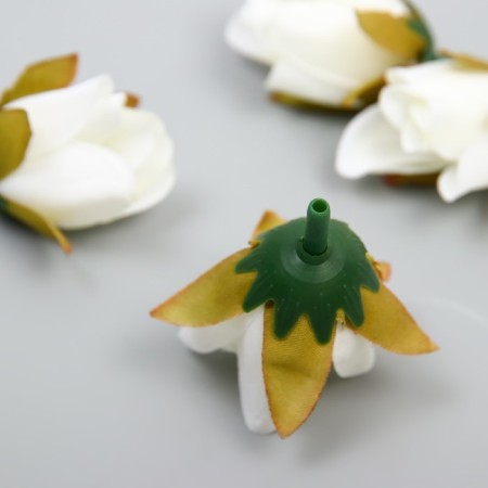 Budon on the leg for decoration "Rose Mondial" white 1.7x3 cm-1