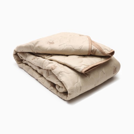 The blanket is a multi -velor stitch of sheep wool 140x205 cm 150 gr, PE, envelope