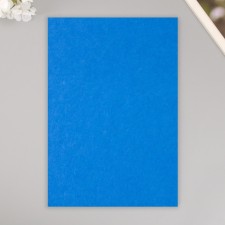 A set of hard felt 