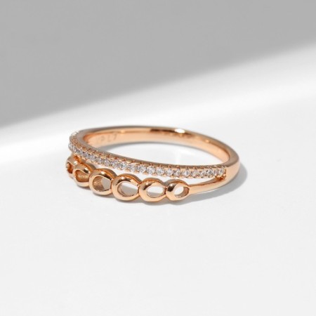 Ring Xuping waves, white color in gold, size 17