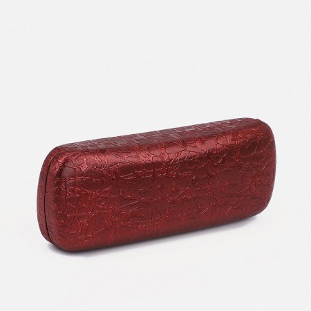 Case case on a cracker, burgundy color