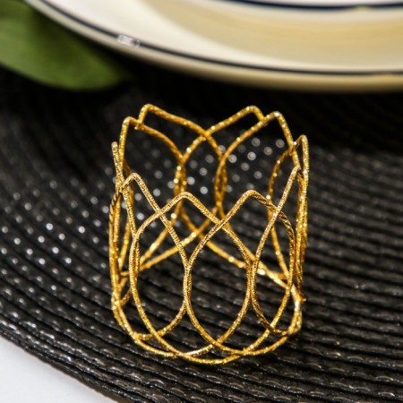 NOBLE napkin ring, 4.5 × 4 cm, gold color