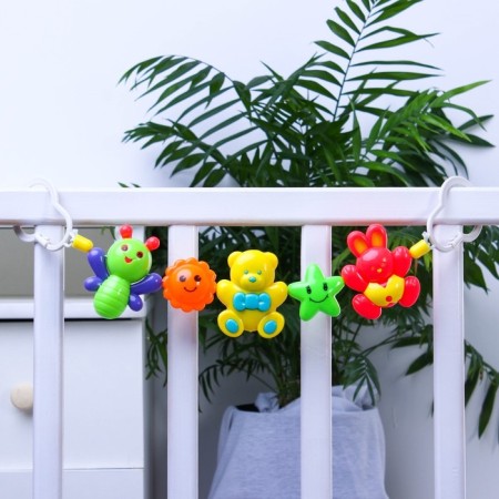 Stretching to a stroller/crib "Funny animals", 3 toys, crumb I-3