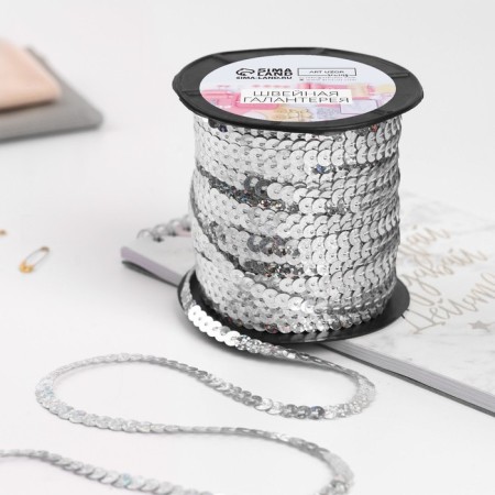 Sequins on threads, holography, 6 mm, 91 ± 1 m, silver color