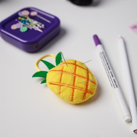 A needleman with a loop "pineapple", 6.5 × 6.5 × 3 cm, yellow color-4