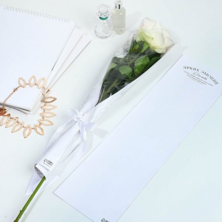 Package for flowers with a liner of "bright emotions"-1