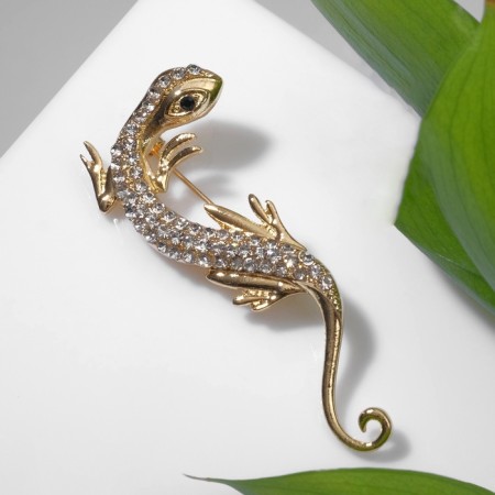 Brooch "Lizard" is narrow, white color in gold-2