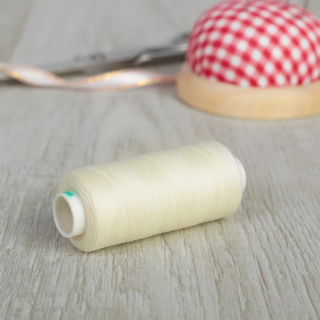 Threads DOR TAK 40/2, 400 yards, color No. 202 Ecc, 10 pcs in units.