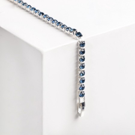 Bracelet with rhinestones "shining" a thin thread, sea color in silver, 18 cm-5