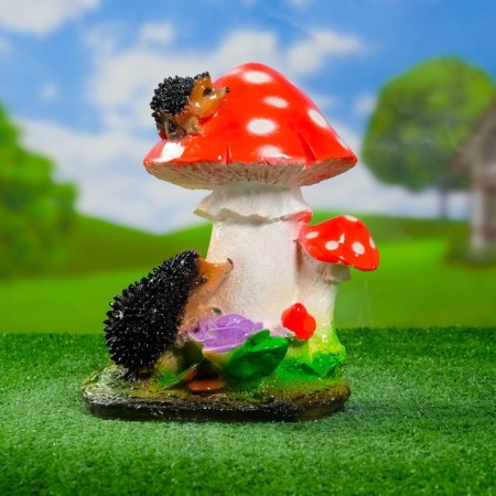 Garden figure "Hedgehog mushroom with hedgehogs" 18x20x25cm mix-3