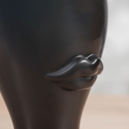 VAZ Coramics Table "Pietro" lips, 21x9 cm, black-1