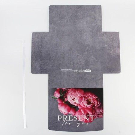 Gift folding box, packaging, “Pressent”, 31 x 24.5 x 8 cm, without tape-4