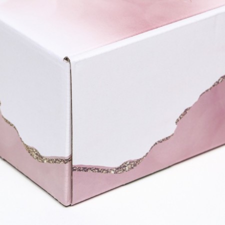 Self -charged box, without a window "Present" 19 x 19 x 9 cm-3