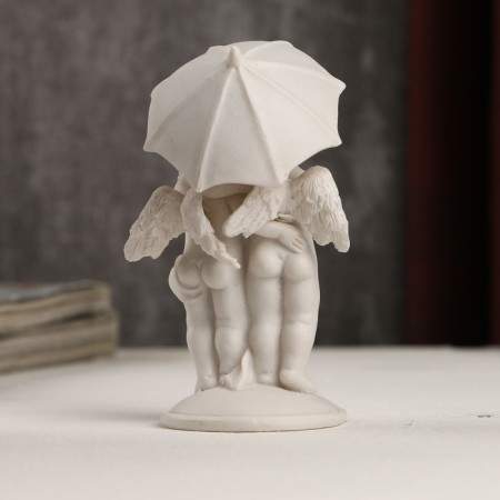 Polystone souvenir "Snowty angels under an umbrella" 10.5x6x4.5 cm-2