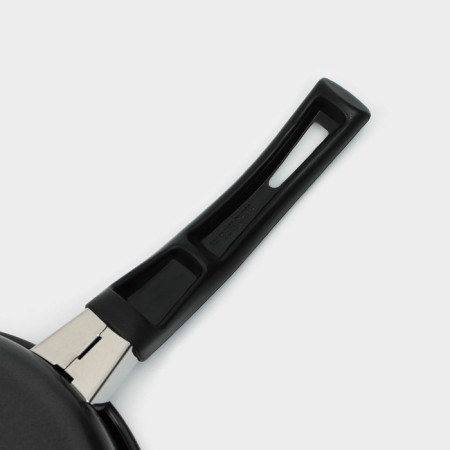 Flot Dilan Promo, D = 16 cm, plastic handle, anti -stick coating, black color-3