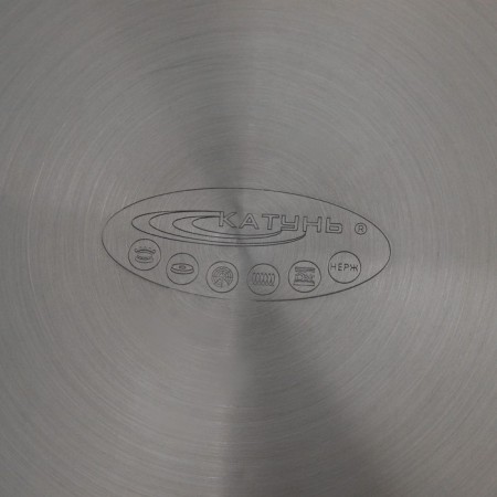 Skoroda "General catering", D = 40 cm, wall thickness 0.8 mm, bottom of the cassation is 3.5 mm, induction-3