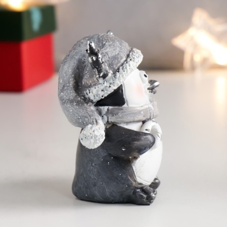 Polystone souvenir "Penguin in a scarf and cap with horns" MIX 8x7x4 cm-2
