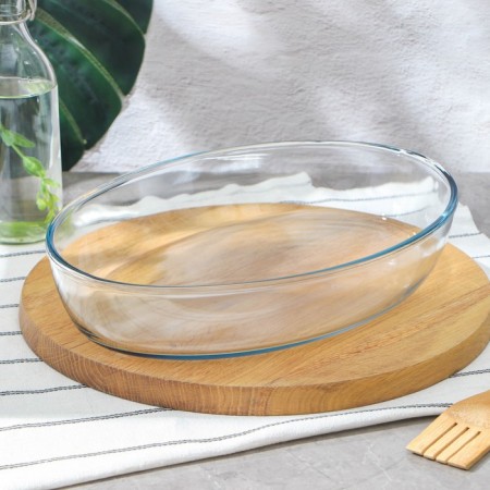 Borcam heat -resistant glass baking and baking.