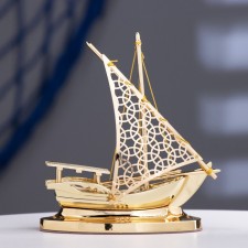 Souvenir ship on the stand sailboat 11cm