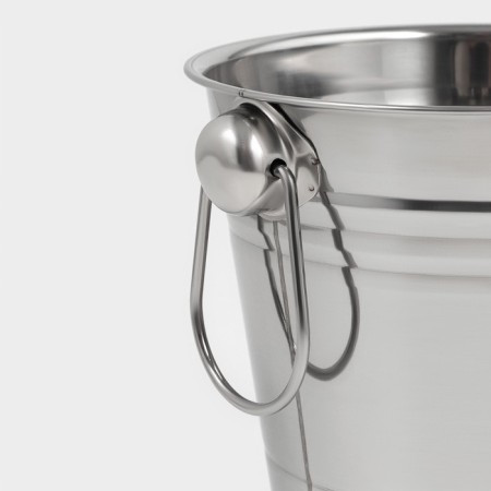 A stainless steel ice bucket, 2.5 l, 17 × 15.5 cm-4