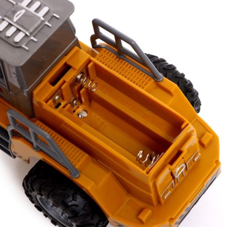 Excavator Radio -controlled "construction", works from batteries-4