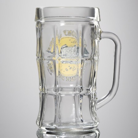 Beer mug "Strong man, with a bright future", 500 ml-3