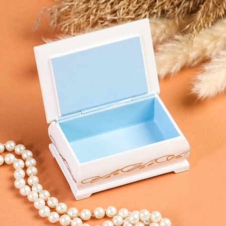 Ballerina box, white, 6 × 9 cm, lacquer miniature-1