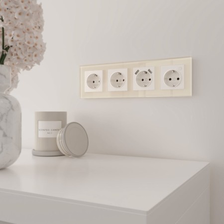 Frame W0041141, 4 Favorit sockets, milk, glass-1