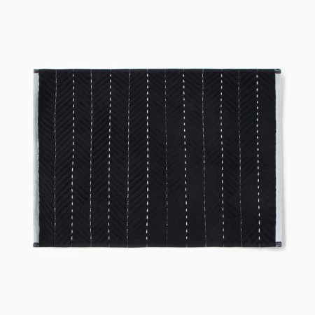 Froat Ethel Lines, col. Black, 50x70 cm, 100% cotton, 750 g/m2-1