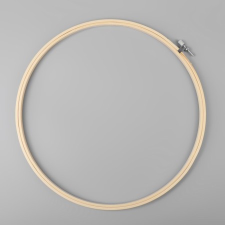 Embroidery hoops, d = 30 cm