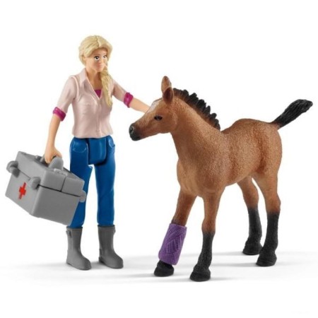 Game set "Hare and a foal at the doctor"-1