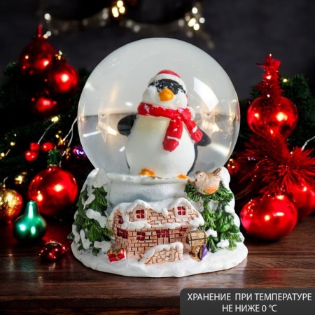 Souvenir Polystone Water Ball "A Puffy Penguin in a Scarf" 7x6.7x8.8 cm