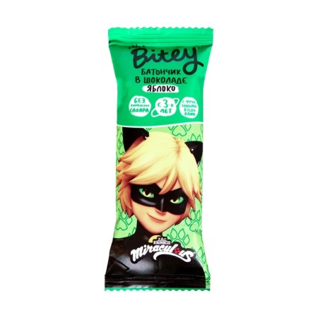 Bityy Lady Bug chocolate bar with pieces of fruit "Yabloko", 35 g