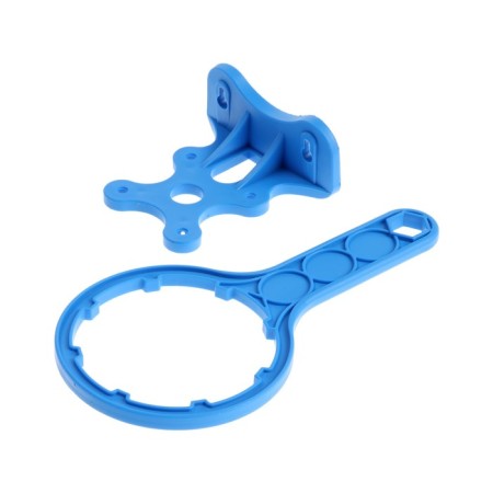 The Aquabrait filter case is ABF-10-12, 1/2, for cold water, a key, fasteners, a transparent-4