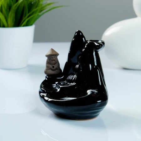 Set of incense on the stand "Elder at the rock" 9x13x11cm-1