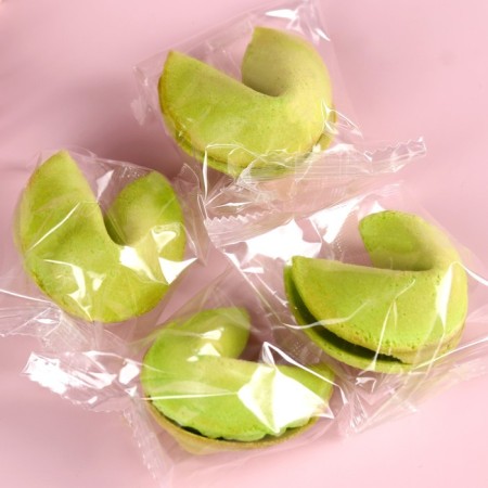 Colored cookies with the prediction "March 8", 4 pcs.-2