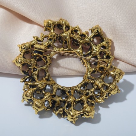 Brooch "Empress" circle with roses, the color is gray-blue in black gold-1