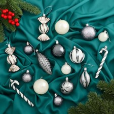 Set of jewelry plastic 40 pcs 